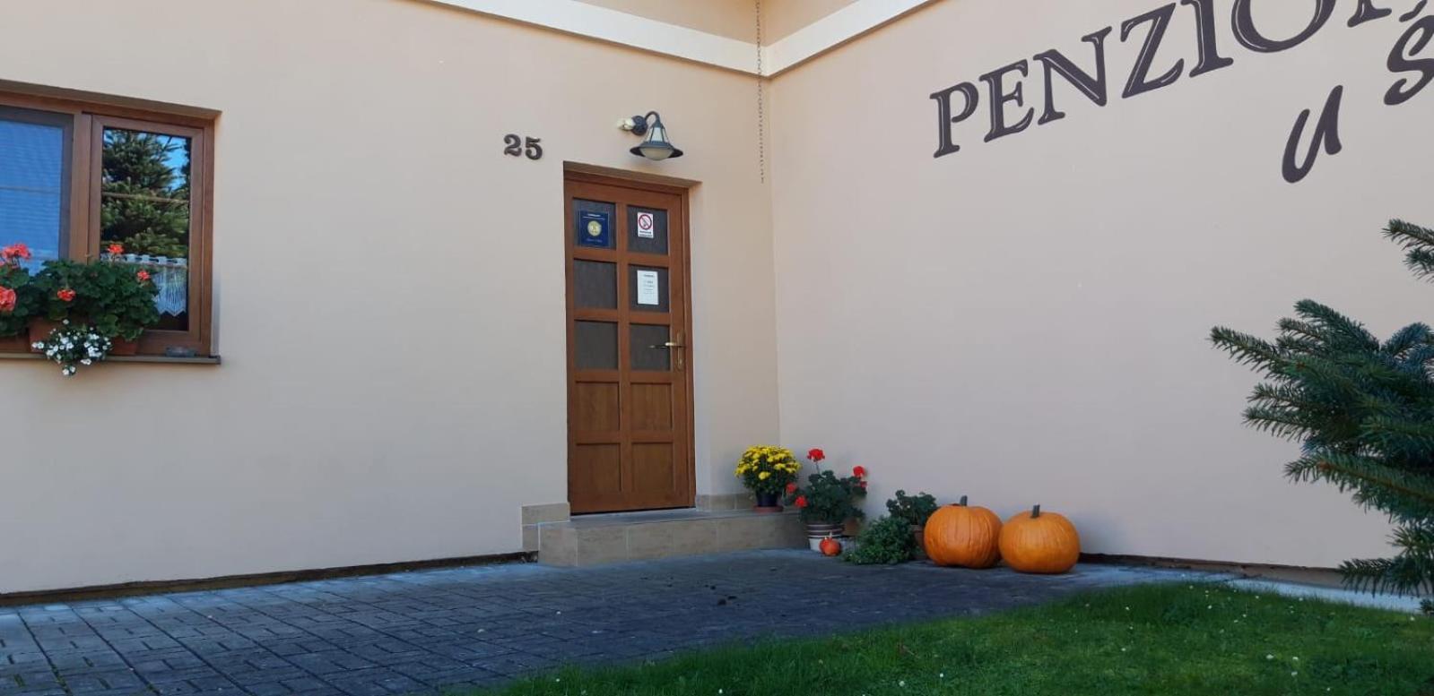 Penzion U Stoly Usilne المظهر الخارجي الصورة